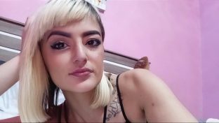 Petite Tiffany – Special Running -> R400 – 30 minute – Fullhouse Gfe