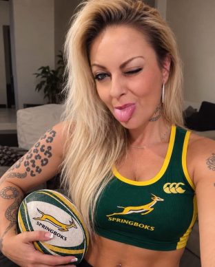 Natasha😈Go Bokke🥳