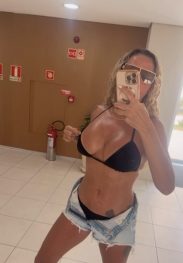 Laura 🇧🇷 GFE & Massage & BDSM