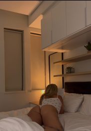 Nuru Massage & GFE by Laura